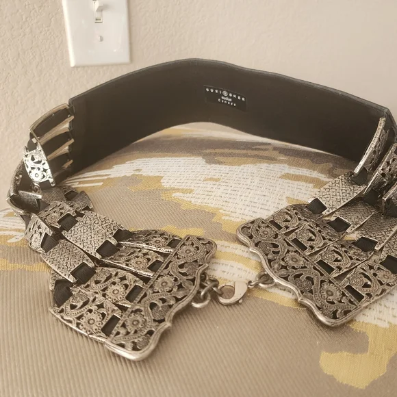 Suzie ROHER Silver Jeans Metallic Belt Suzi Roher | Accessories | Suzi Roher Leather Metallic  main image 3